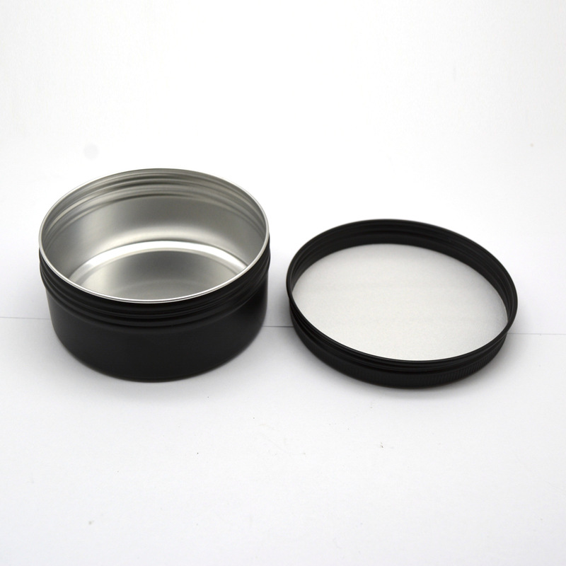علب معدنية سوداء فارغة مستديرة - مراجعة Black Tin Candle وسعره